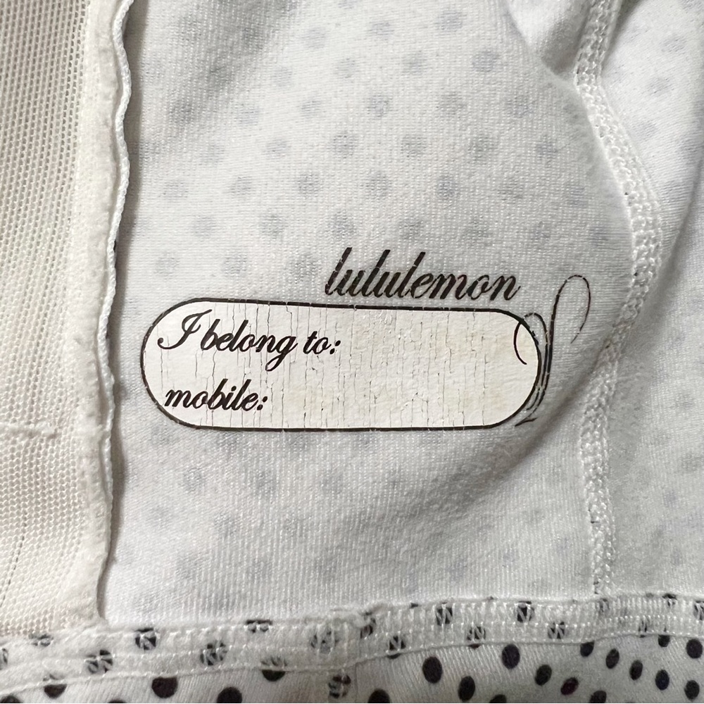 Lululemon Zippered White and Polka Dot Jacket - Picture 12 of 12